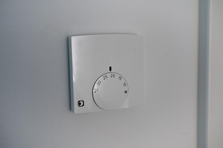 Attraktive Maisonettewohnung mit Haus-im-Haus-Charakter, Dachloggia, Garage – Individuelle Temp.-Regelung
