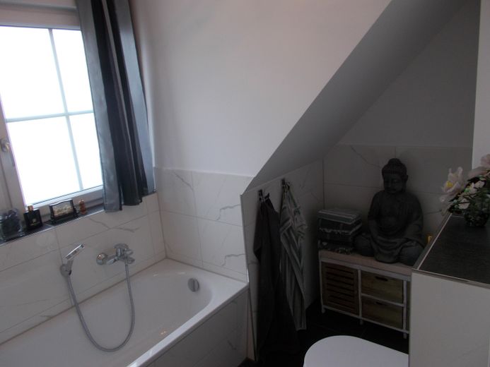 Bad im Dachgeschoß