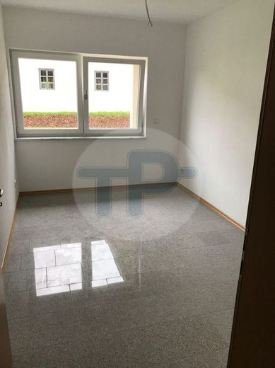 RESERVIERT! WALMDACHBUNGALOW MIT GARAGE UND CARPORT IN TRAUMHAFTER SIEDLUNGSRANDLAGE – Zimmer (6)