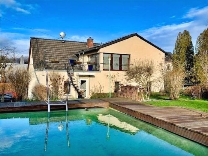 Ihr neues Zuhause mit Pool und Garten! – Foto 1