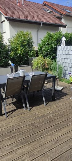Grosszügiges RH mit 4 Schlafzimmer, 2 Bädern in Horheim-Wutöschingen von Privat – Terrasse