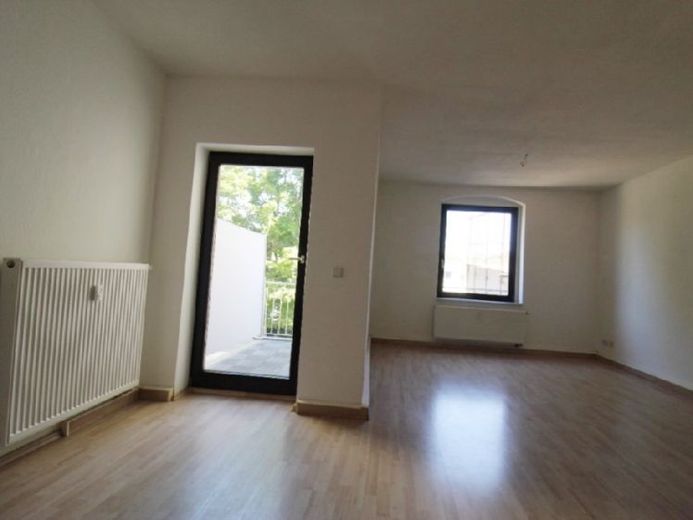 Wohnen in ruhiger Lage nahe dem Zentrum mit Balkon und Einbauküche – फोटो 1