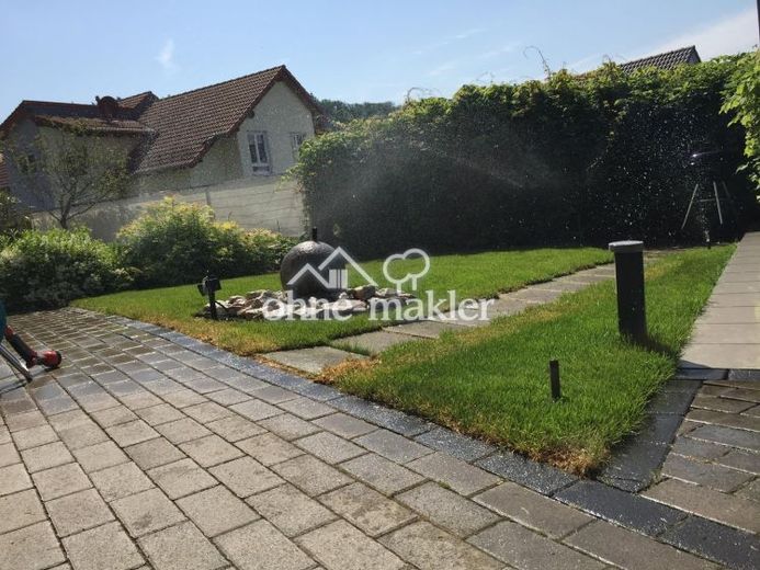 Nußloch, Singlewohnung, Alter Berg, Hanglage, 2 ZKB, große Terrasse – Фото 1