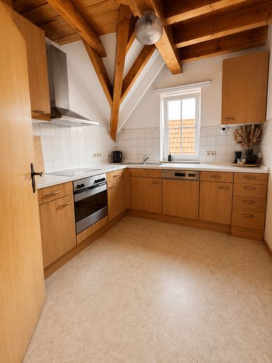 Schöne 2 ZKB im DG mit Stellplatz – Foto 9