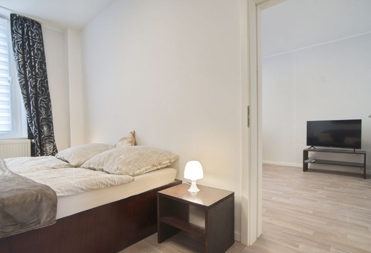 Ansprechend eingerichtete Wohnung in ruhiger, zentraler Wohnlage, Internetzugang vorhanden – ba45d678de9cf0fc5aaafad64a189dca236dd651.jpg