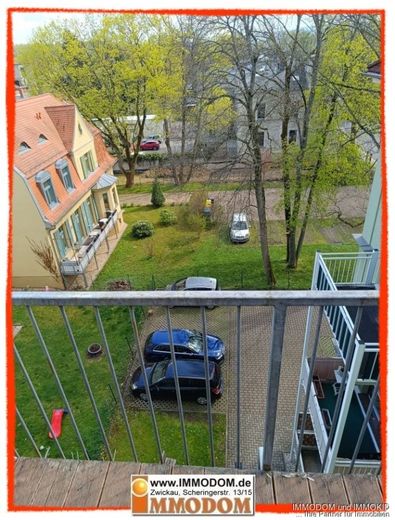 3-Zimmer-Dachgeschoss Wohnung mit BALKON, PKW-Stellplatz und offener Küche im Wohnzimmer zu vermieten! – Ausblick