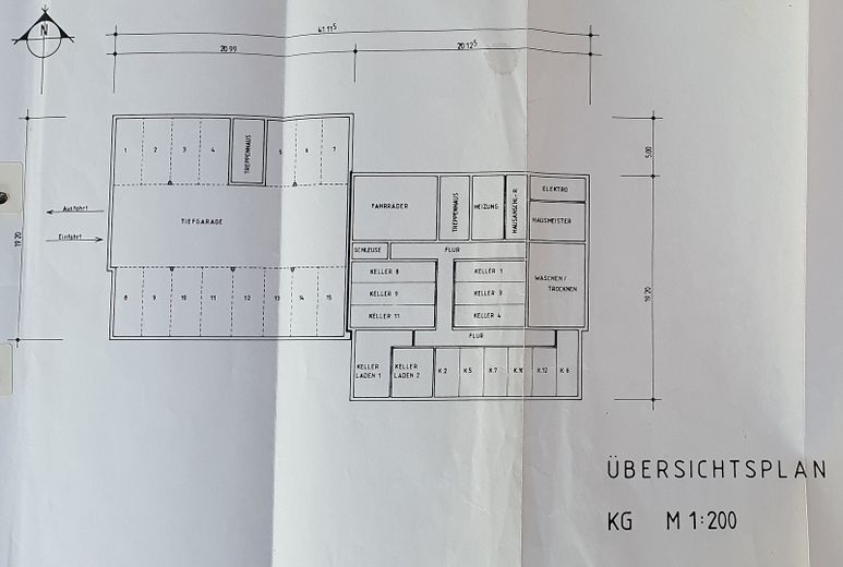 Avis aux investisseurs : duplex habité et meublé de 4 pièces avec cuisine, salle de bains et WC supplémentaires, dans un quartier calme proche du centre – Grundriss Keller