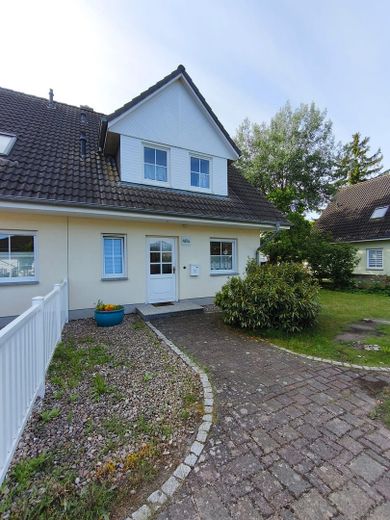 Flexibles Ostseehaus in Karlshagen – Wohnen und Ferienvermietung unter einem Dach – फोटो 1