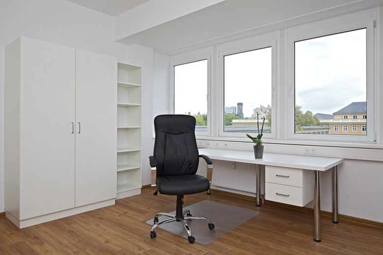 Azubi`s, Studenten, Schüler aufgepasst....freie Zimmer in Apartments zu vermieten! – Bsp. Wohnen/Schlafen