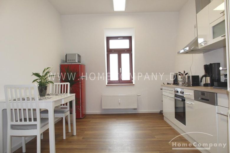 19252 HomeCompany Dresden Möbliert/Furnished Traumhafte Maisonette mit Blick zur Elbe! max. 2 Personen – e2b3e64528c999db83ceda381fe57938908bbb1c.jpg