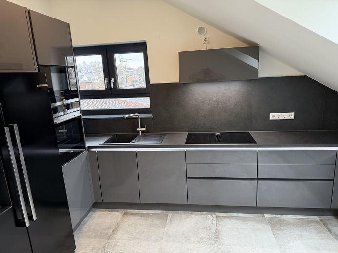Exklusive 4-Zimmer-Penthousewohnung mit Dachterrasse & Garage+Stellplatz – provisionsfrei – Küche