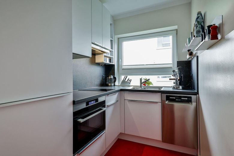 NEUE FOTOS, NEUER PREIS!!! TRAUM(FERIEN)WOHNUNG VON PRIVAT ZU KAUFEN! – Küche