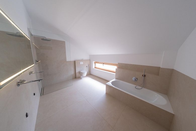 Waldstadt Freistehendes Haus Neubau 2023 – Bad en Suite