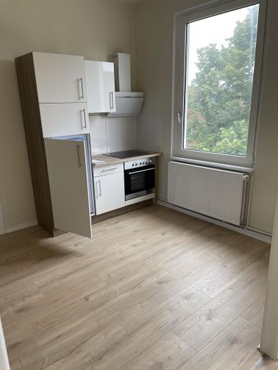 Bonito apartamento reformado: tranquilo y céntrico: 2 habitaciones, cocina y baño con cocina equipada – Foto 4