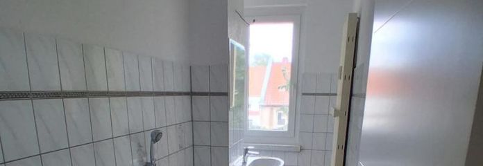 Schöne sonnige gemütliche 3-R-Wohnung ca.57,60in in Burg zu vermieten.