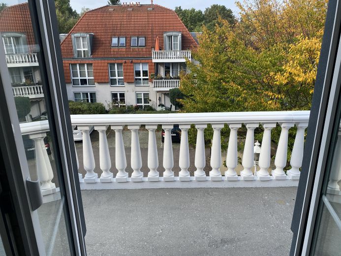 Gallinchen'de Yenilenmiş 2 Odalı Daire – Balkon 