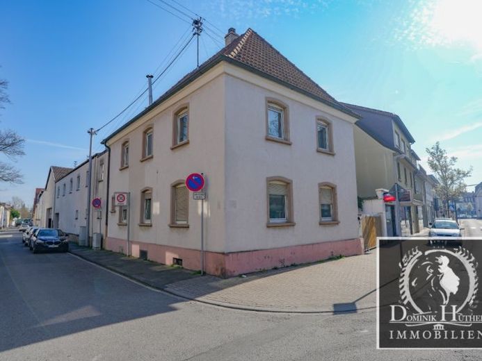 Inversión inmobiliaria en Ludwigshafen-Oppau: 2 inmuebles residenciales y 1 comercial + nave en 711 m² con potencial de desarrollo – Foto 1