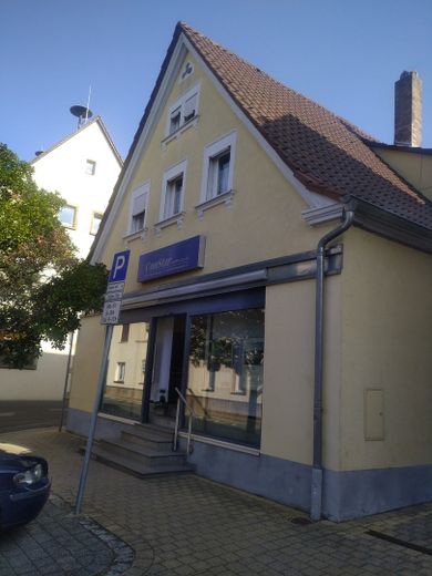 Vielfältig nutzbare Gewerbeeinheit in kleinem Wohn- und Geschäftshaus – Foto 5