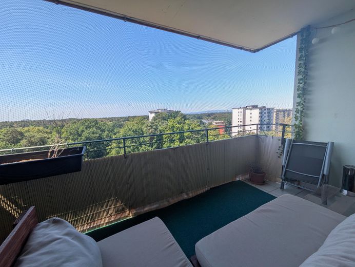 sanierte 3-Zimmerwohnung mit sonnigem Balkon & Stellplatzmöglichkeit☀️ – Sonniger Westbalkon