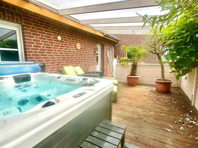 🏡 Einziehen statt sanieren – Ihr neues Zuhause wartet bereits auf Sie! – Große Terrasse im Garten