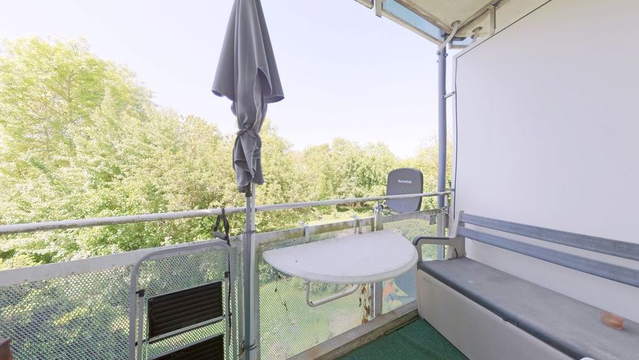 Vermietete Eigentumswohnung im beliebten Hoppbergsblick/Seeben inklusive Außenstellplatz! – Balkon