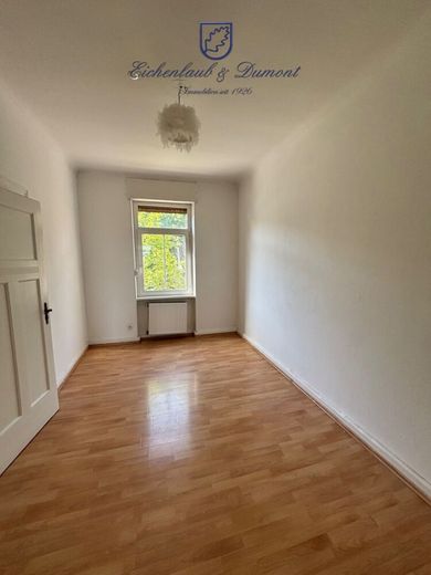 Schöne 4-ZKB mit Balkon in Alt-Saarbrücken, sofort verfügbar – Zimmer 2