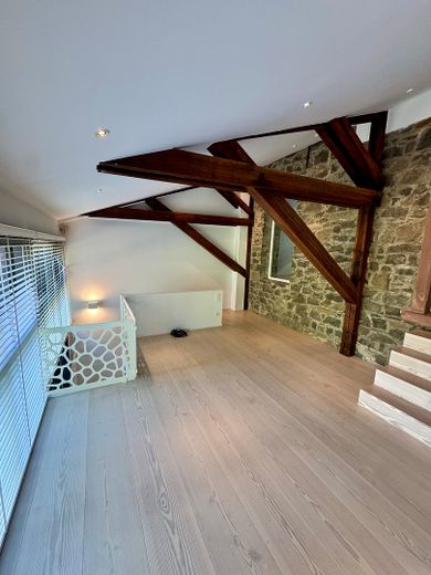 Designer Loft incl. Balcony & Terrace in a Listed Complex, Private Sale – Lounge/ 1.OG_1