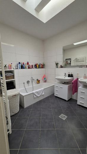 Bad / Badewanne