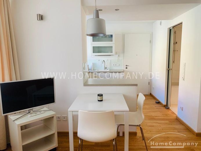 Umeblowany luksusowy apartament 1-pokojowy w Monachium-Schwabing – b47abcebbfabe9f8e0ca82a4b813e346d4cbdddb.jpg