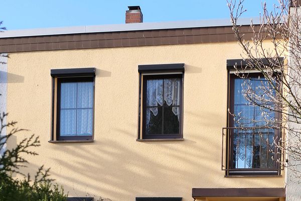 Maison mitoyenne centrale bien entretenue dans la cité Gottfried-Keller