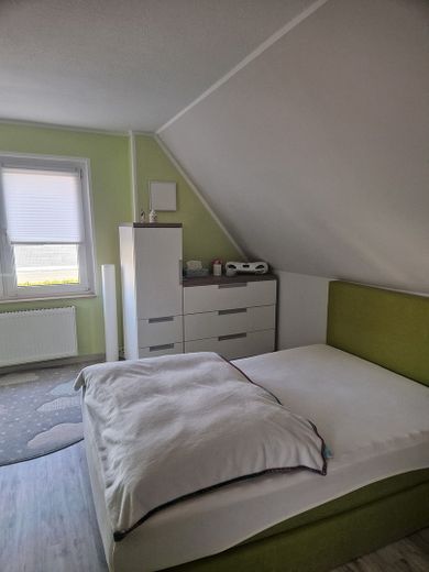Casa unifamiliare modernizzata e pronta per essere abitata – Foto 10