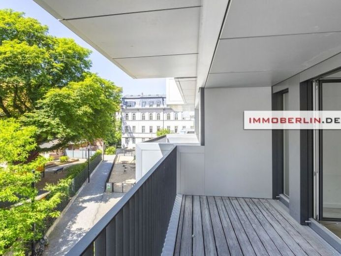 IMMOBERLIN.DE - Toplage bei der Spree! Exquisite Design-Wohnung mit Westloggia, Concierge & Wellness – Foto 1