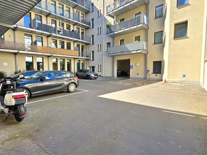 PKW-Stellplatz am Beethovenplatz, perfekte City-Lage – Foto 1