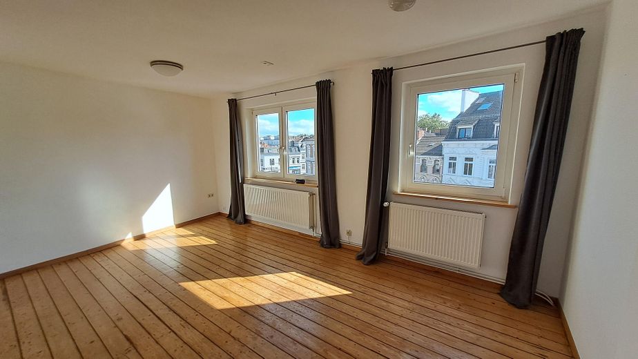 Residential and commercial building Vor dem Steintor from private owner – 3. Etage