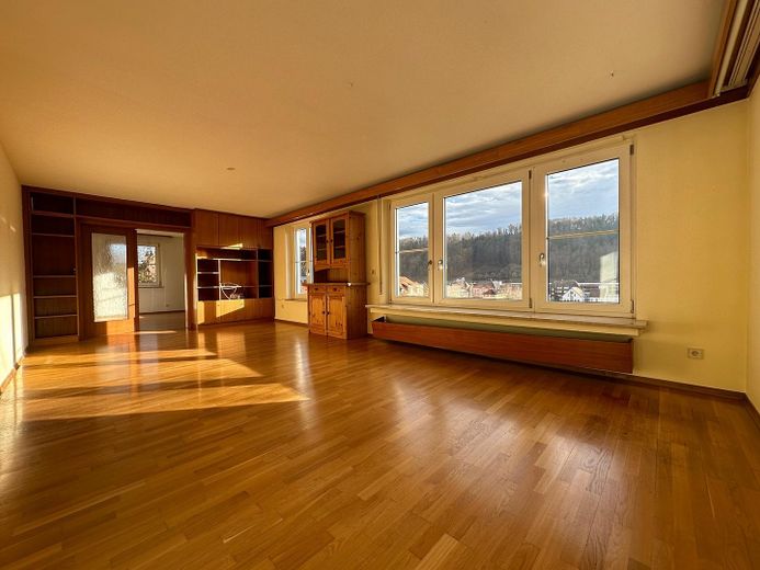 Traumhaus in Top Lage mit Einliegerwohnung und hohem Ausbaupotential und großem Grundstück – Foto 17