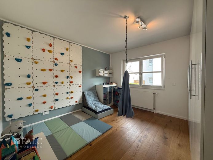 Wohnkomfort in begehrter Lage - Traumhaus in Klosterhardt-Süd – Kinderzimmer
