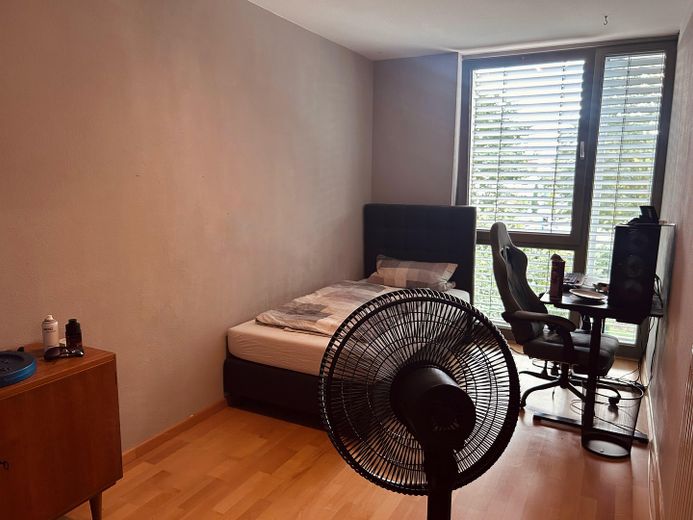 Wunderschöne Maisonette-Wohnung in bester Lage mit Garten - Erbpacht – OG Zimmer 2 aktuell