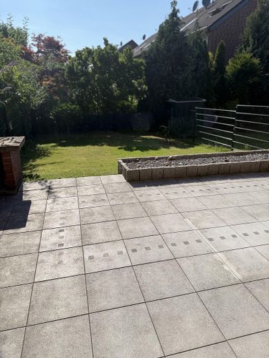 Schönes Haus mit Garten in Ratingen und Garage – Terrace und Garten