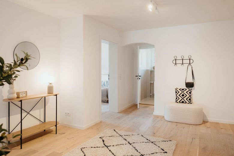 Erstbezug nach Sanierung | Helle 3,5-Zimmer-Wohnung mit Südbalkon (provisionsfrei & einzugsbereit) – Foto 7