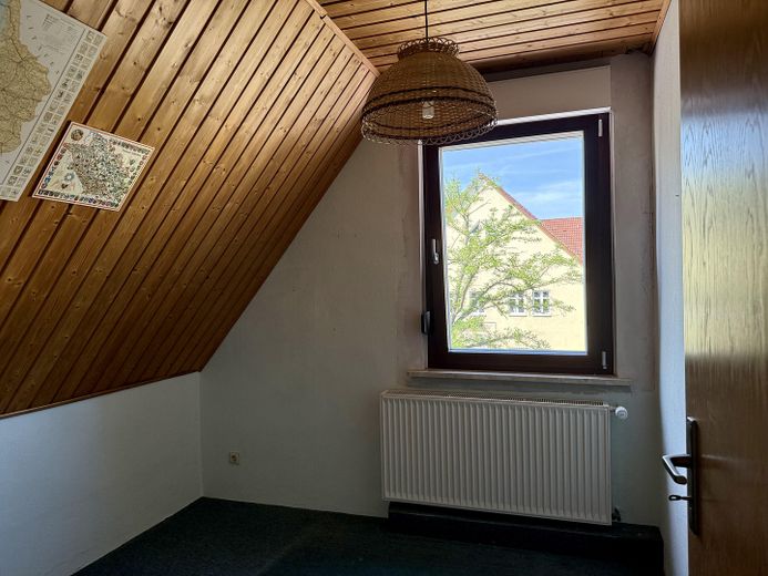Wszechstronny budynek mieszkalno-usługowy w Dessau-Ziebigk – pompa ciepła, kominek i ogród zimowy – Photo 17