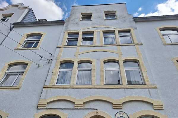 مبنى سكني متعدد الوحدات مؤجَّر بالكامل، 8 وحدات سكنية، هالبيرشتات – بدون عمولة من المالك