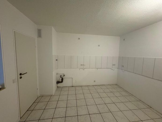 Küche mit Anschlüssen