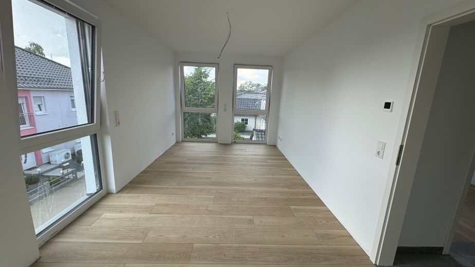 Modernes Wohnen in Altwarmbüchen – Foto 8