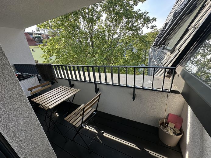 Moderne Neubauwohnung mit Loggia & Einbauküche – Foto 6