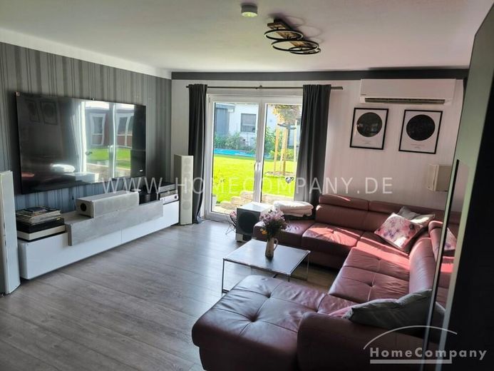 Zeer mooi, comfortabel huis met tuin, ca. 800 m² perceel en dubbele carport – 7cbcac2ca90a1ee752779b36f7c7c0e496a129f0.jpg