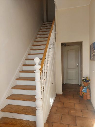 Spaziosa villa storica nel centro di Burg auf Fehmarn – pompa di calore, giardino e utilizzo flessibile – Flur unten