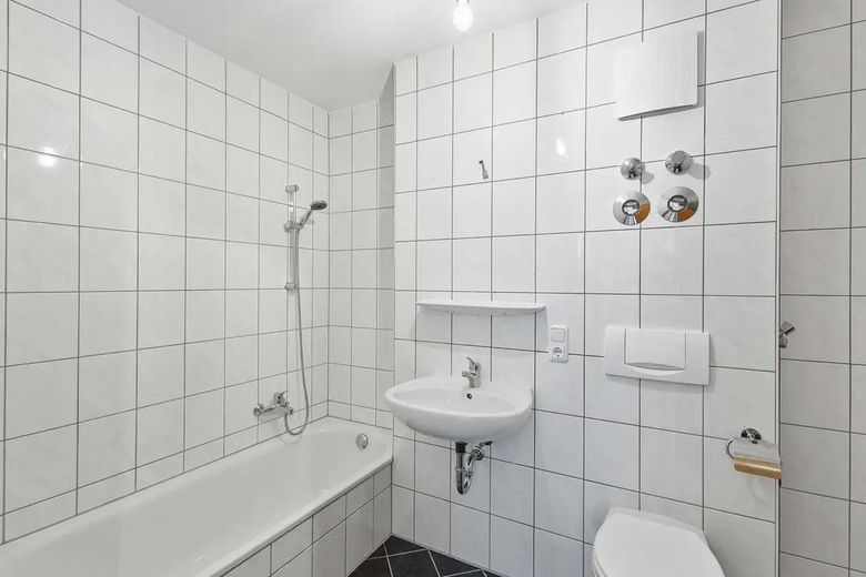 Appartamento di 2 locali appena ristrutturato con terrazza in posizione top al Galgenberg – Bad