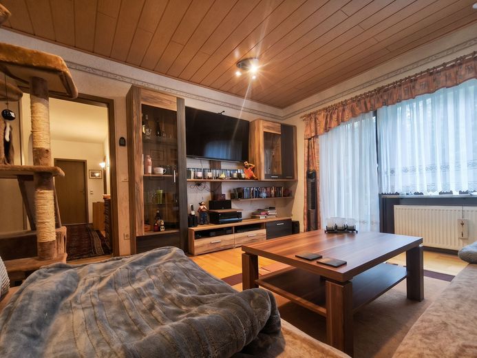 6-Zimmer-Einfamilienhaus in Ruderting mit Pool & Blick ins Grüne – Foto 17