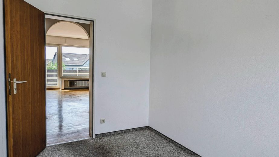 Provisionsfreie attraktive 3,5-Zimmer-Eigentumswohnung mit Garage in ruhiger Lage – Kind
