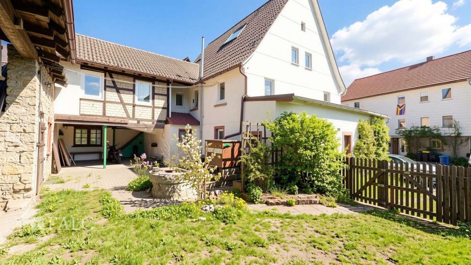 Handwerker aufgepasst: Einfamilienhaus mit großem Potenzial - FALC Immobilien – Ihre Wohlfühloase